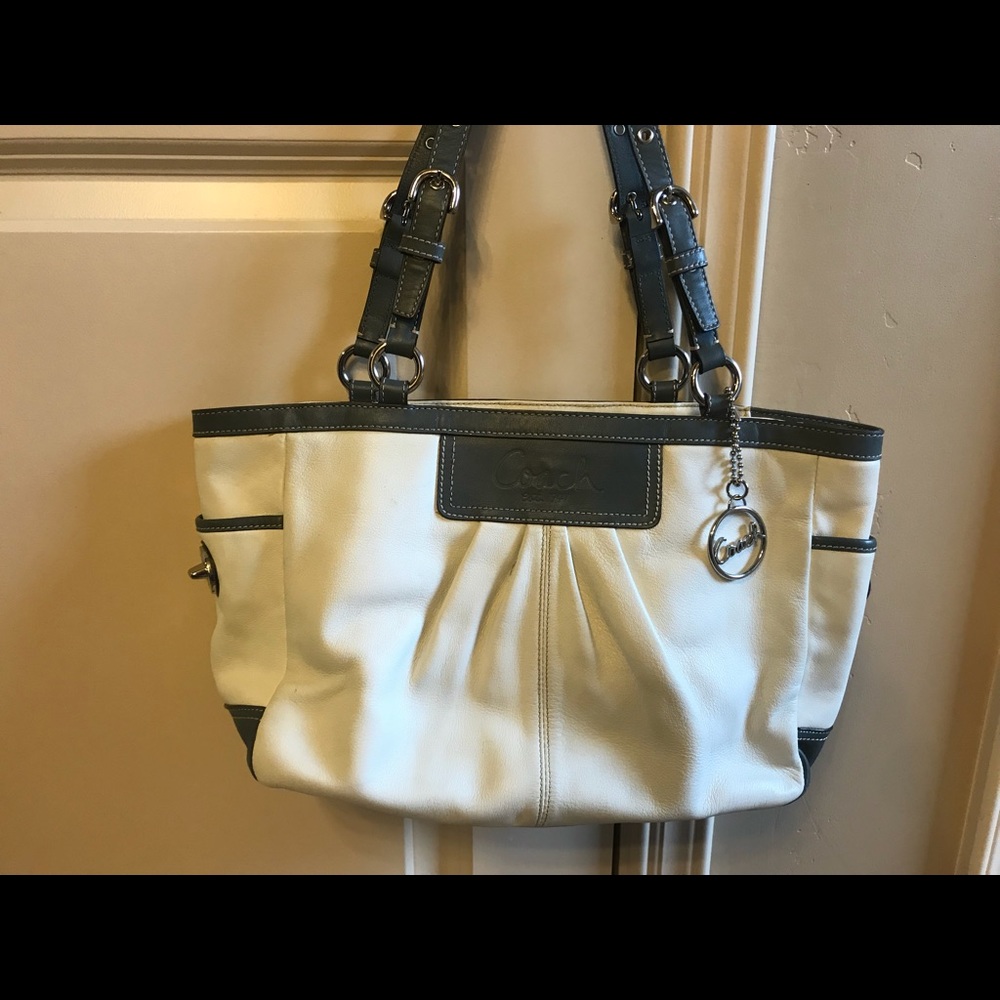 Coach White/Grey Leather Tote